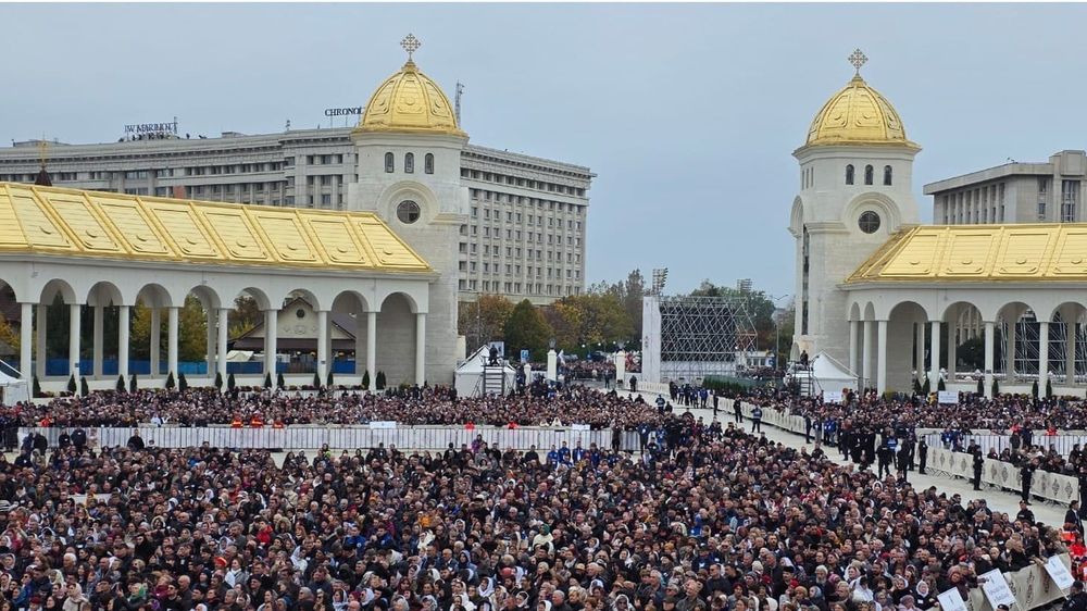 SFINȚIREA CATEDRALEI NAȚIONALE – UN MOMENT ISTORIC PENTRU ROMÂNIA ȘI PENTRU BISERICA ORTODOXĂ ROMÂNĂ  - Video imagine postare