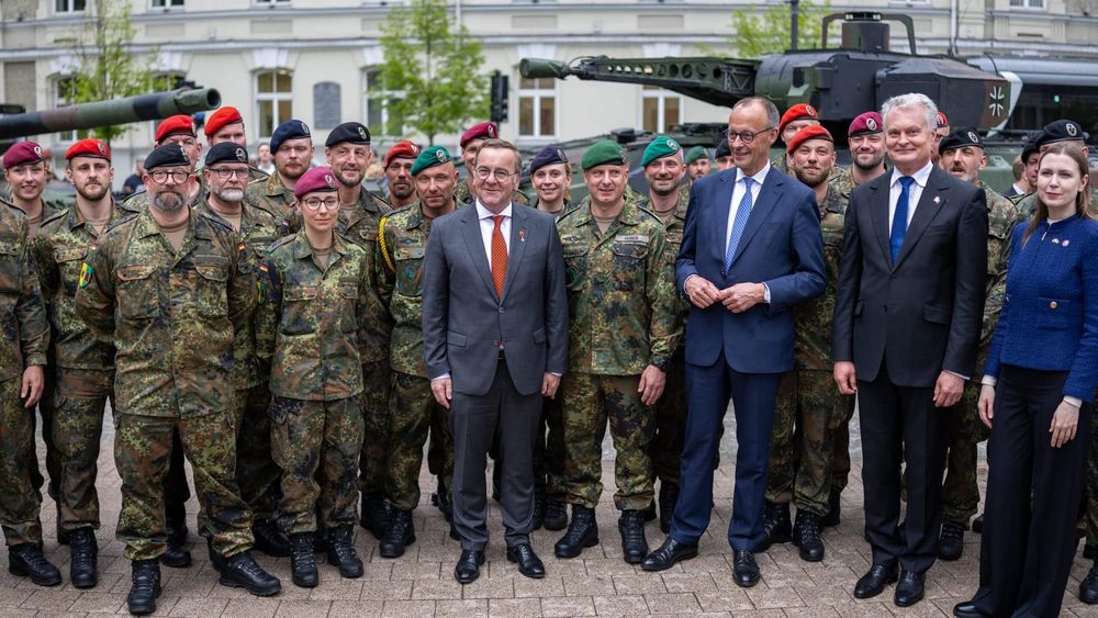 Recrutarea dezbină Germania: voluntariat sau serviciu militar obligatoriu? imagine postare