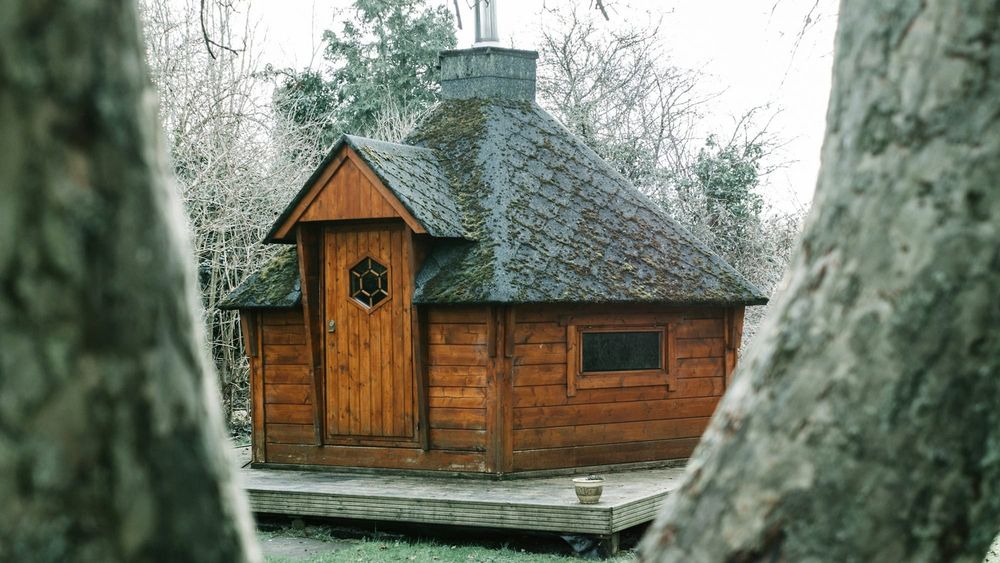 Aburul fericirii: lecția finlandeză despre calm, frig și echilibru imagine postare