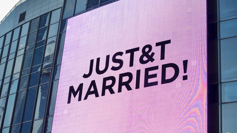 Nunta secolului, încă în gura presei: la zece zile de la eveniment, ies la iveală cele mai picante secrete ale cununiei Taylor Swift – Travis Kelce imagine postare