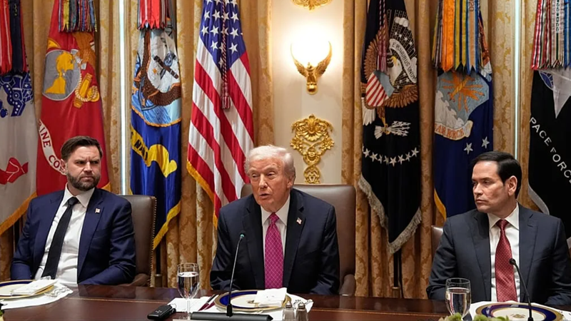 Strategia Trump zguduie relația cu Europa: Washingtonul avertizează asupra unui „declin civilizațional”, iar UE reacționează imagine postare