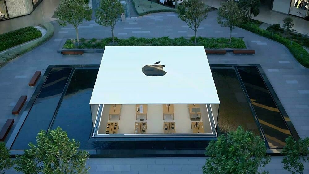 This Apple Store looks like a big Mac mini.