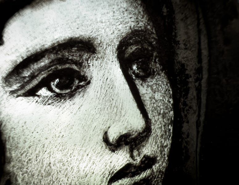 Photo Legend #28 - Details