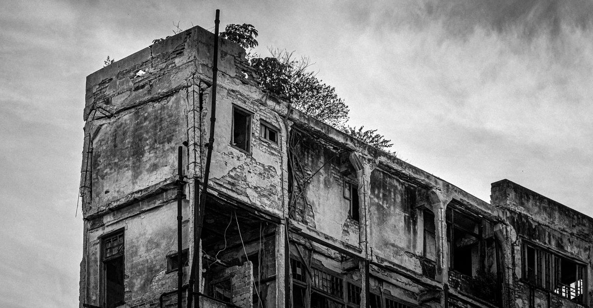 Going Spooky – Before and After