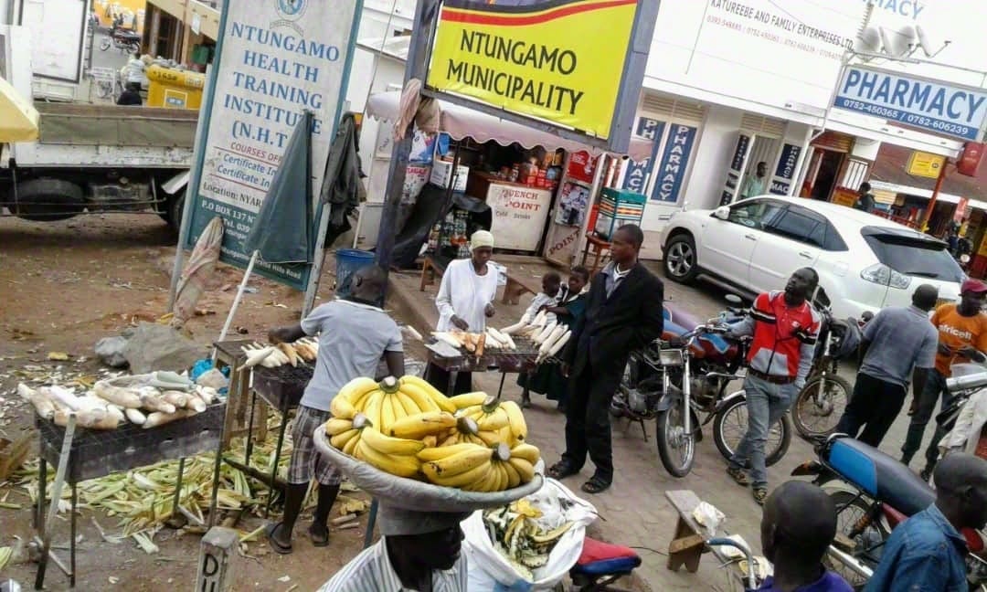Street-food stalls in Ntungamo, Uganda — Afrofeast