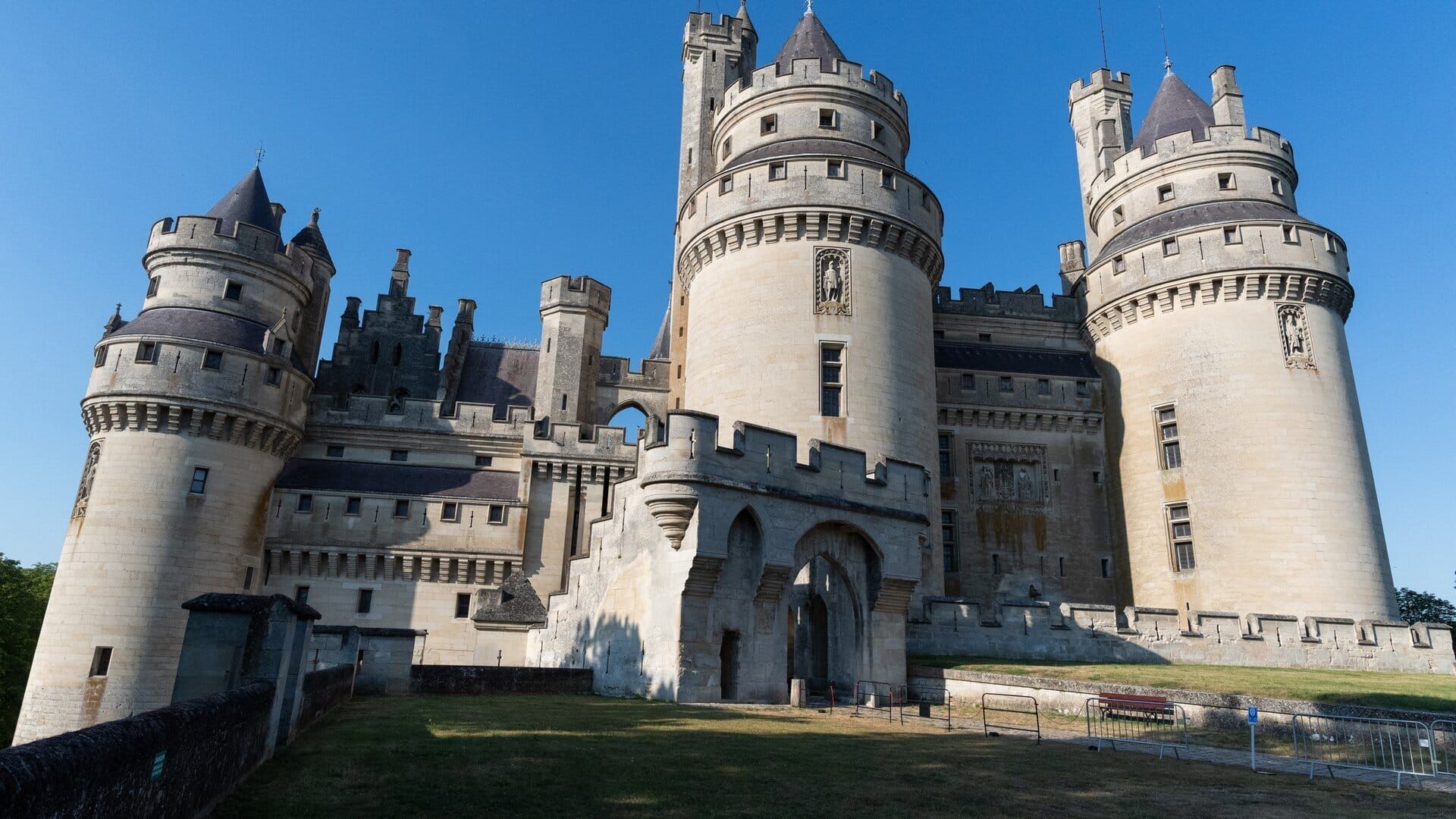 Pierrefonds, la résurrection d'un château