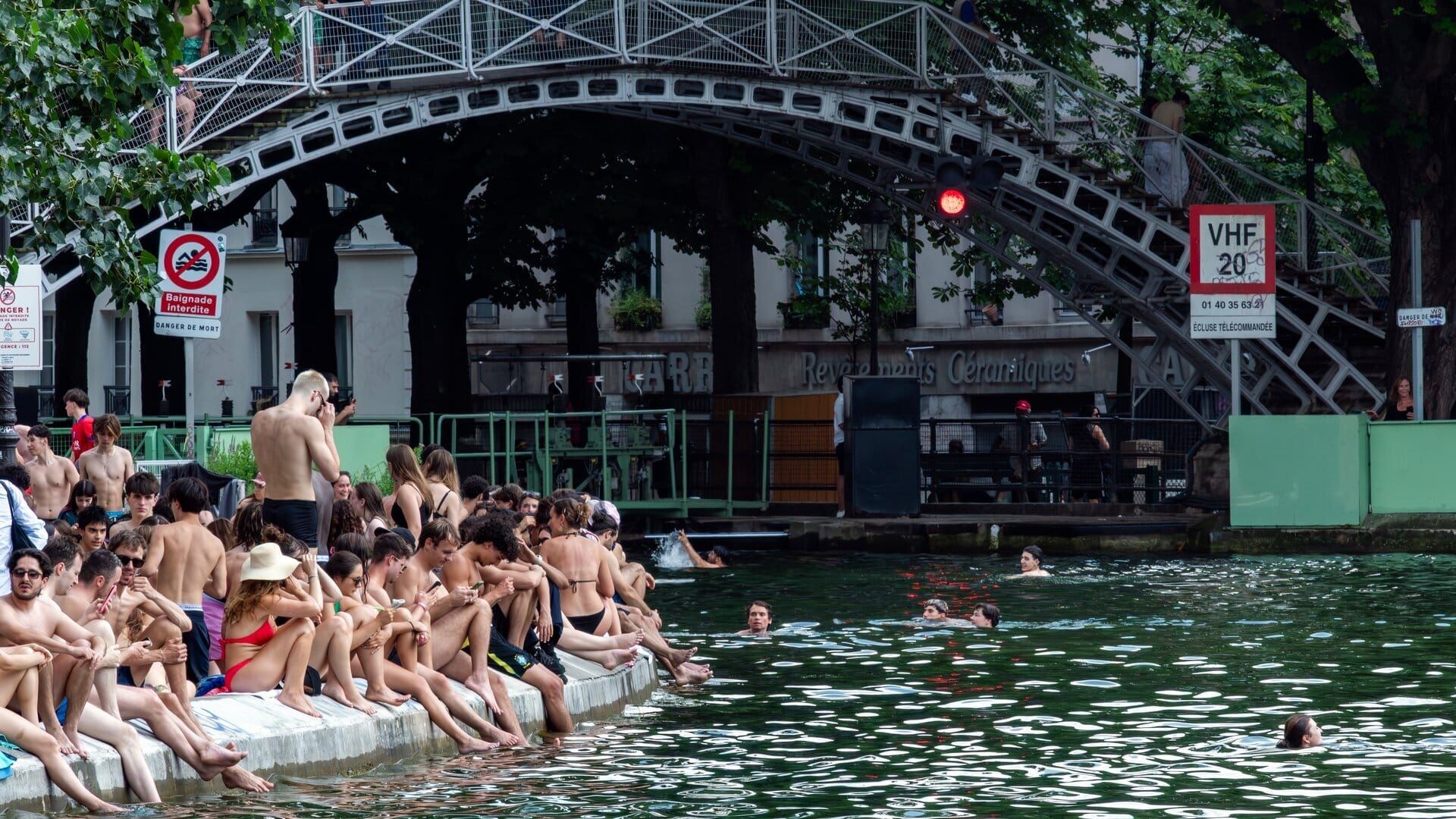 Baignade urbaine : en quête de fraîcheur
