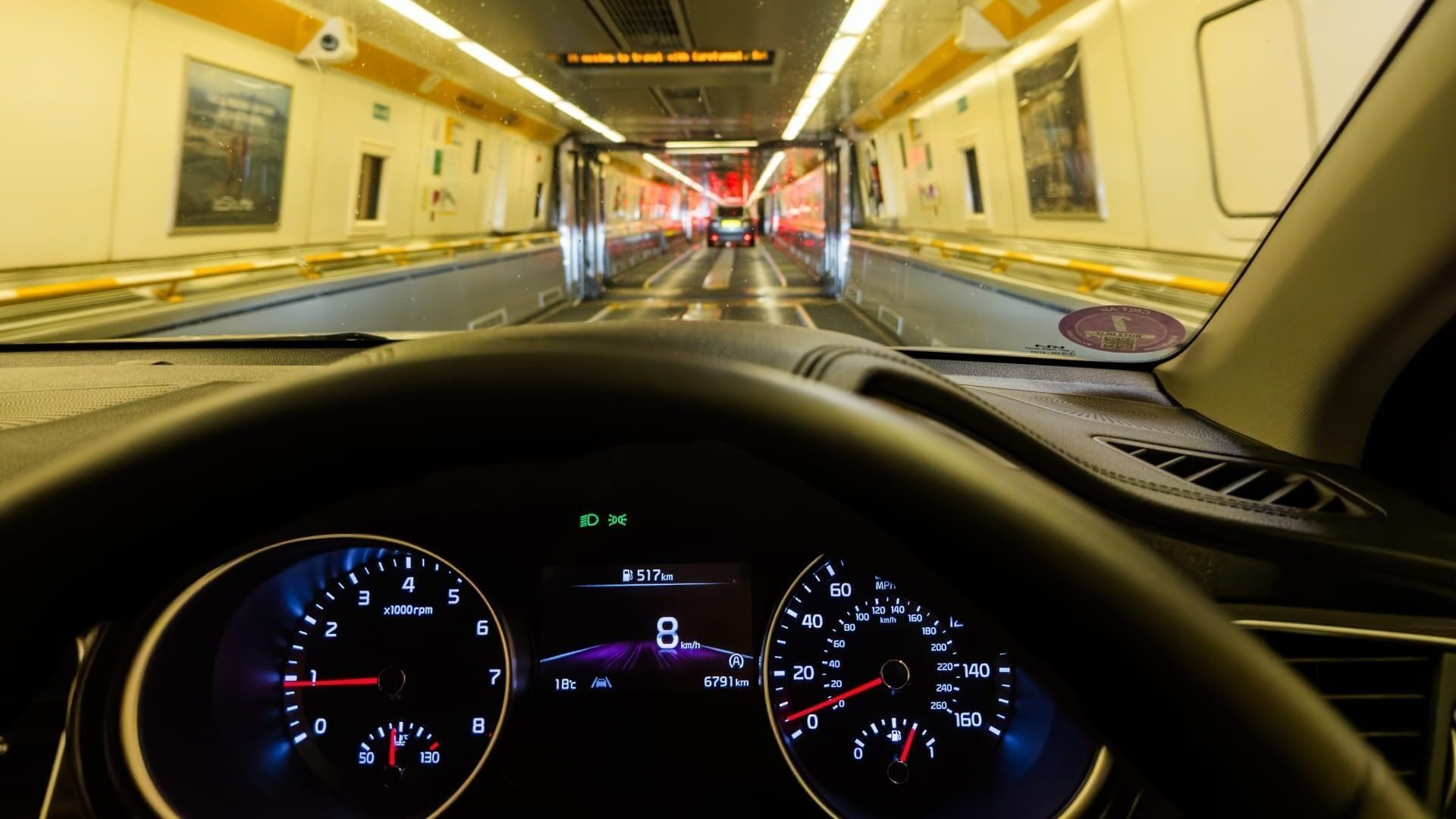 Tunnel sous la Manche : les secrets du plus long tunnel sous marin