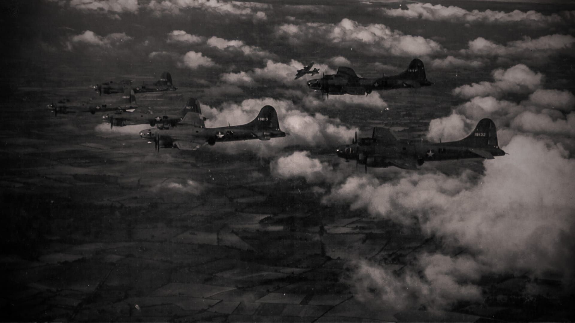 1942, Rouen sous les bombes alliées