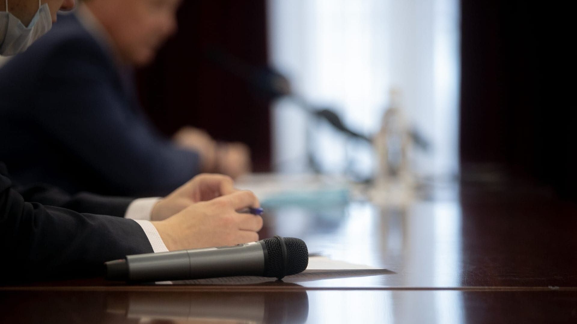 L'heure de vérité, le debrief