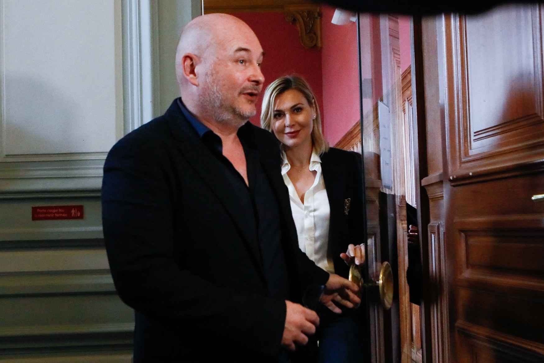 Procès - La cour d'appel donne raison à NRJ dans son litige avec l'animateur Sébastien Cauet - Semi-exclusif - Sébastien Cauet et sa compagne Nathalie Dartois - Suspendu de l'antenne après u