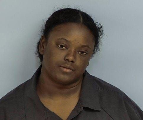 Booking photo for Troytavia Marrionetha Smith