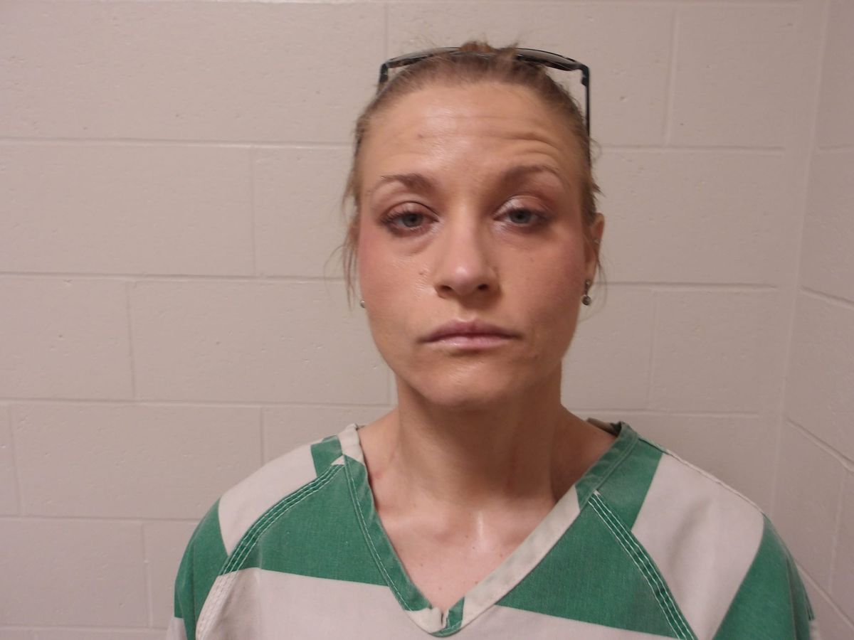 Booking photo for Julia Jo Burns