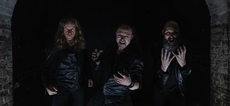 VENOM THE BLACK METAL GODS ANNOUNCE THEIR  BRAND-NEW ALBUM, ‘INTO OBLIVION’