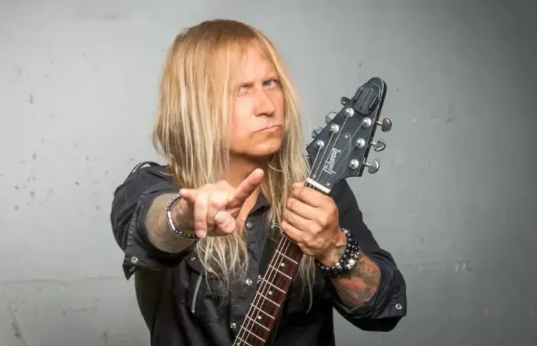 I’m Gonna Play On ‘til the Final Reel’s Through: An Interview with Chris Caffery (Savatage)