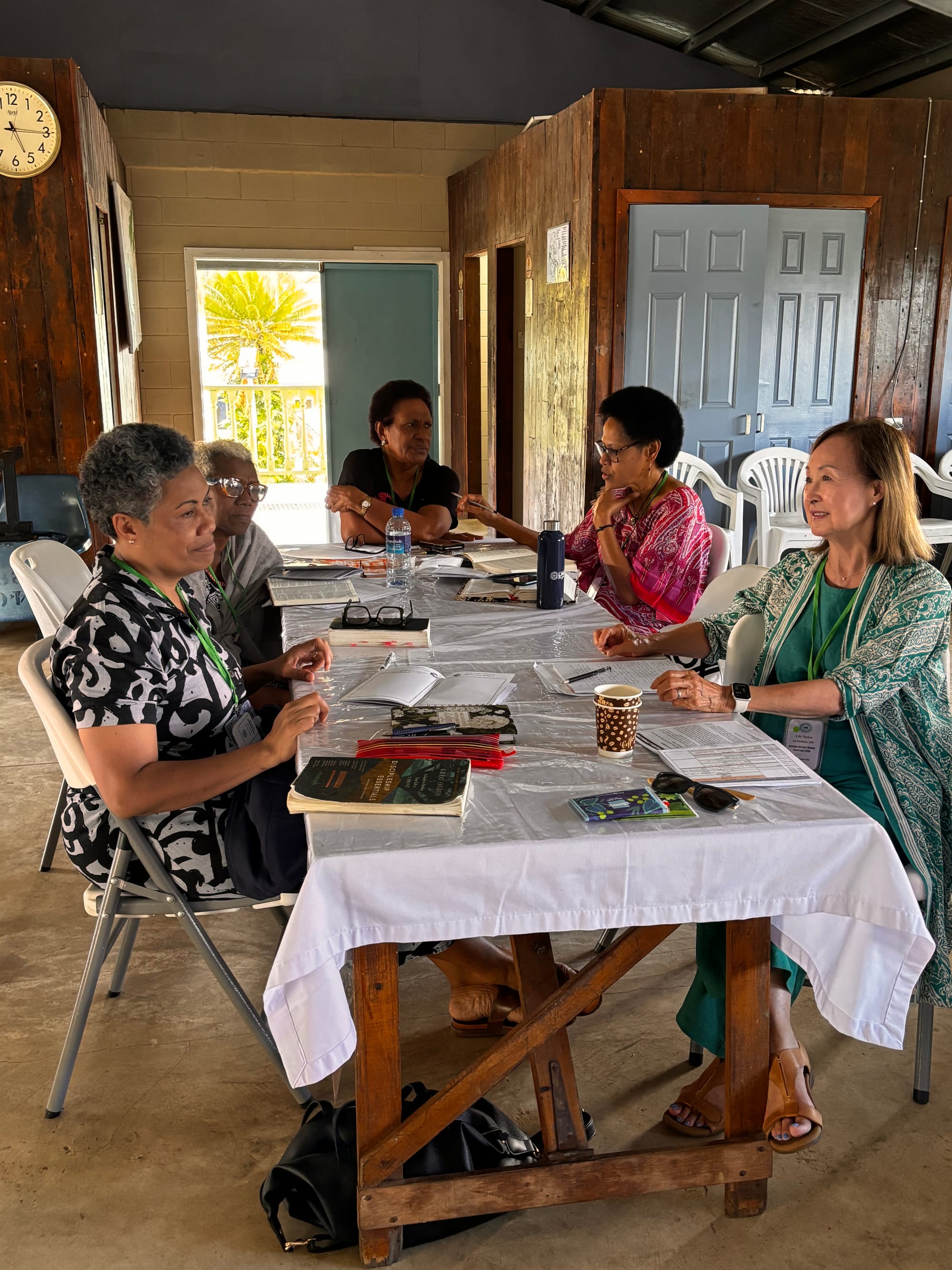 Women's MicroGroup in Figi