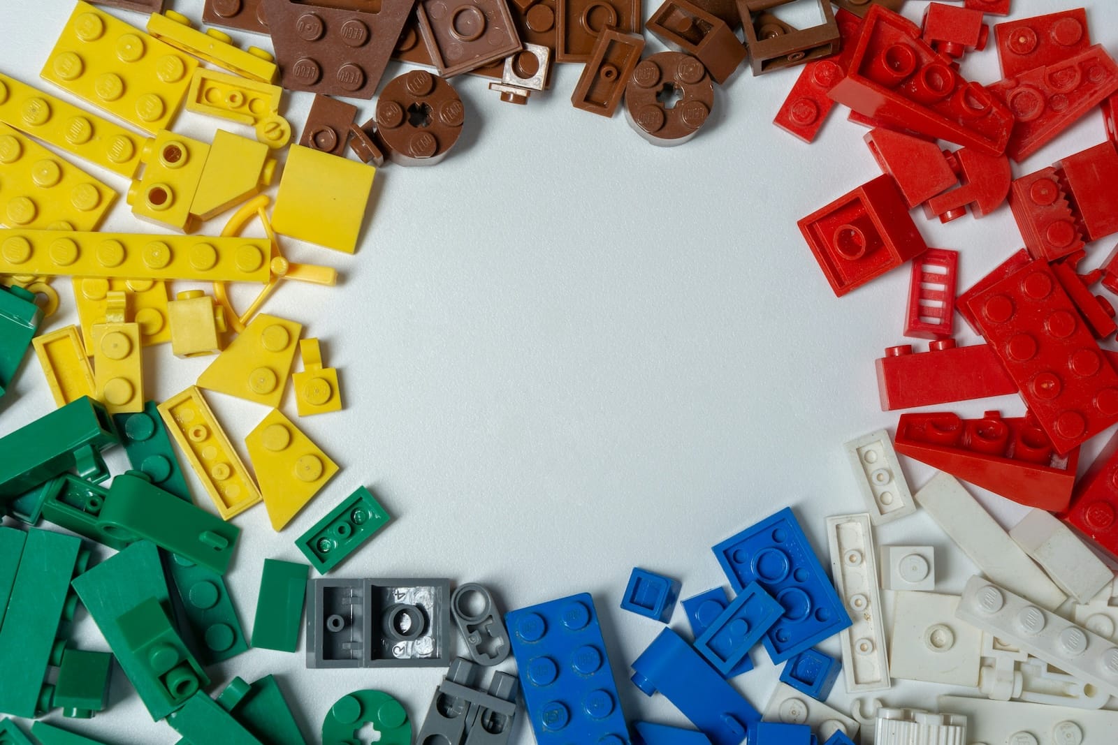 A bunch of lego bricks.