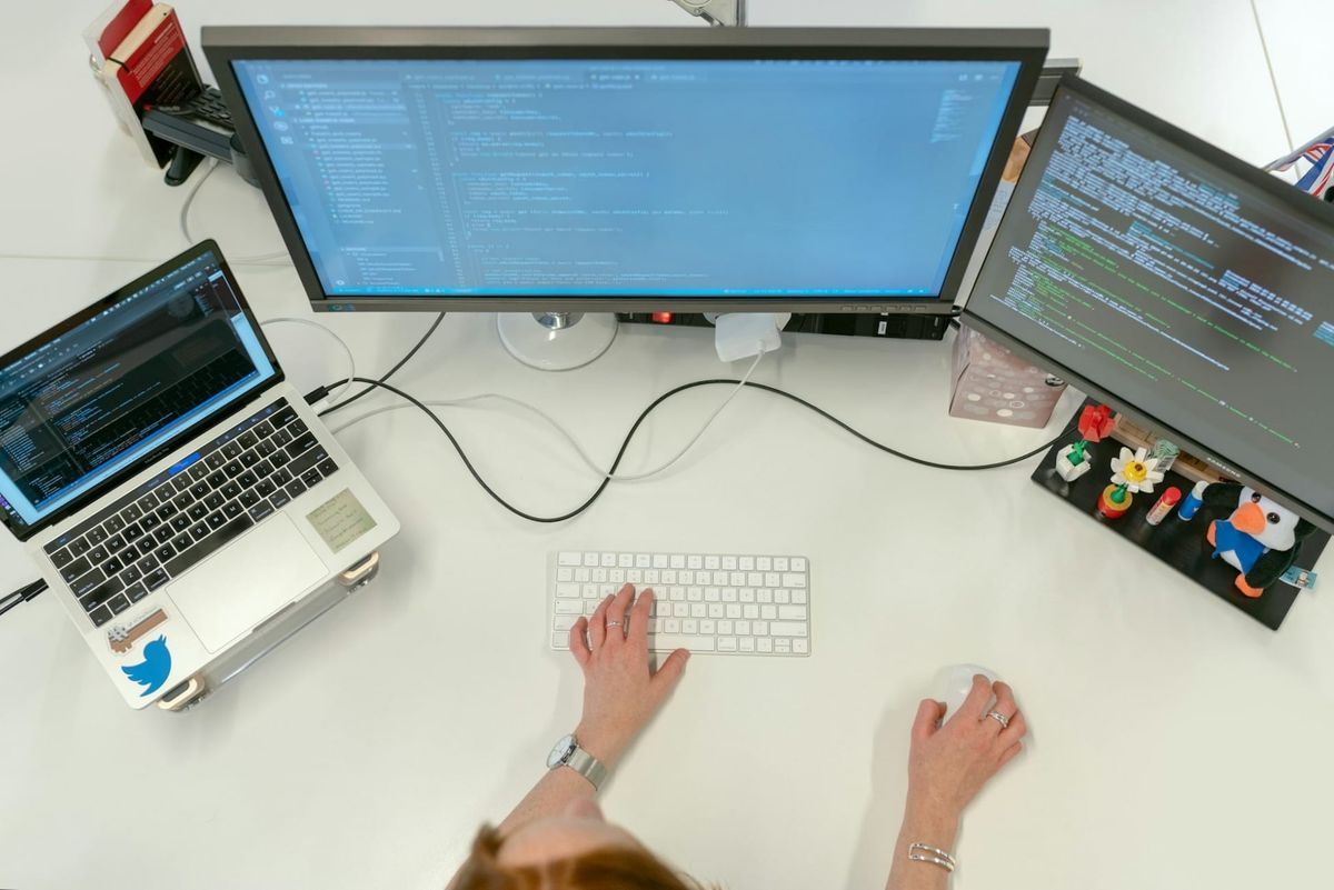 Sustainable context switching for busy UX writers