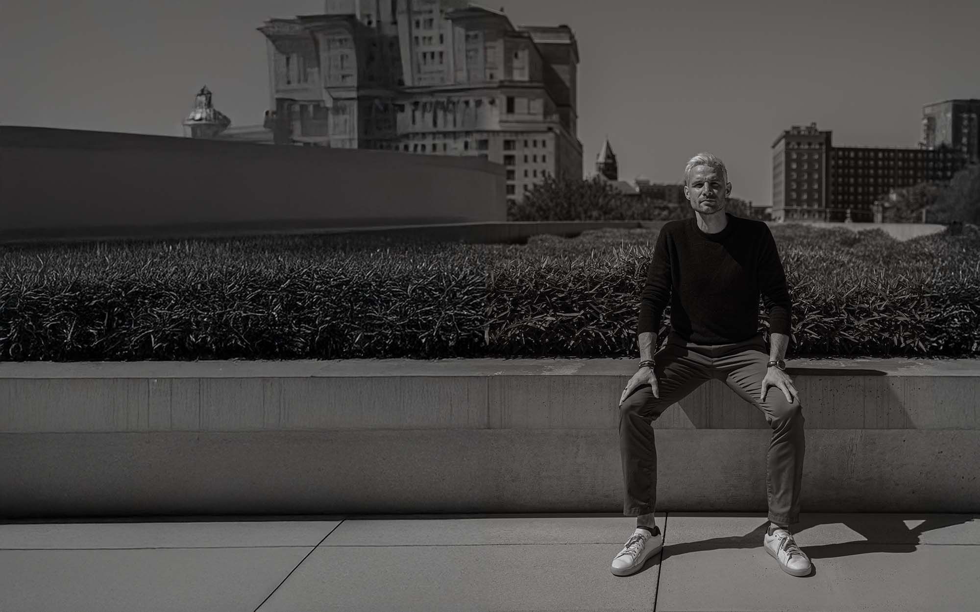 Colin Thomson: Executive, Entrepreneur, Storyteller, Musician. 