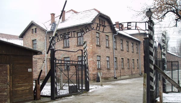 Oldest Auschwitz Survivor Dies at 108