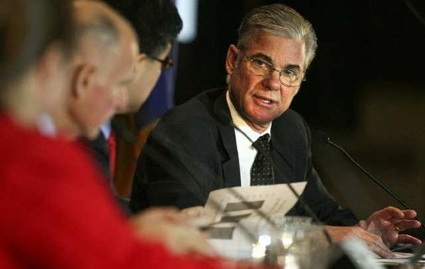 Tom Torlakson and CDE seek NCLB waiver