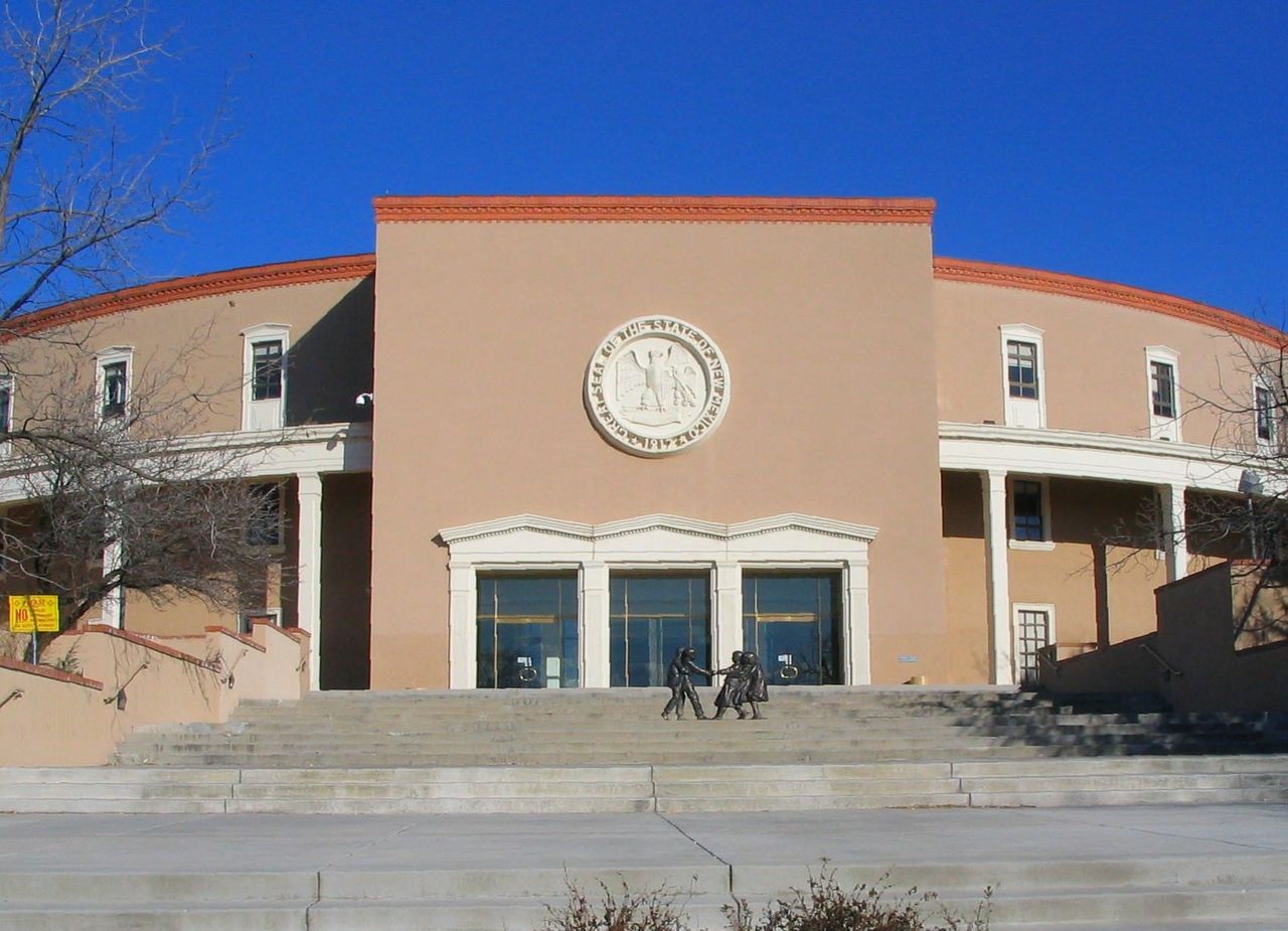 A Bill to Open Taxpayer-Funded Primaries to Over 330,000 Independents Sent to New Mexico Governor's Desk