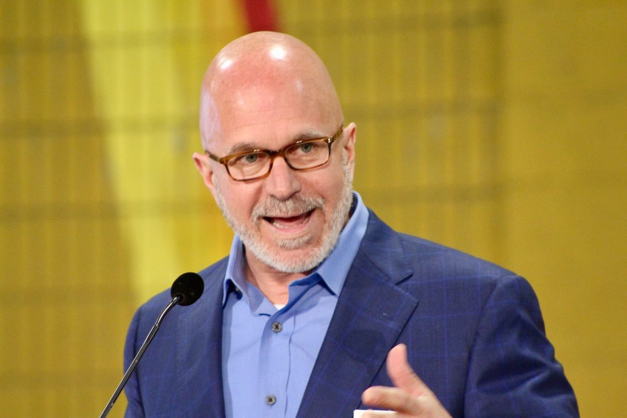 Michael Smerconish Leads Lawsuit Against Both Political Parties
