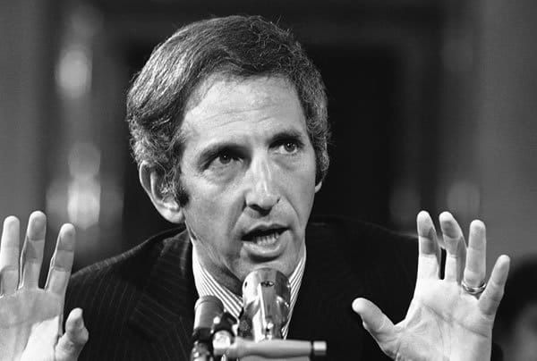 REDDIT AMA: Pentagon Papers Leaker Daniel Ellsberg Calls Eric Snowden His Hero