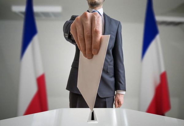 Fractured France: 1 in 3 Voters Refuse to Vote in Presidential Election