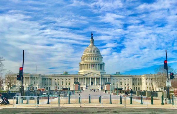 CNN Poll: Only 19% of Independents View Democrats Favorably and Don't Think Much Better of Republicans