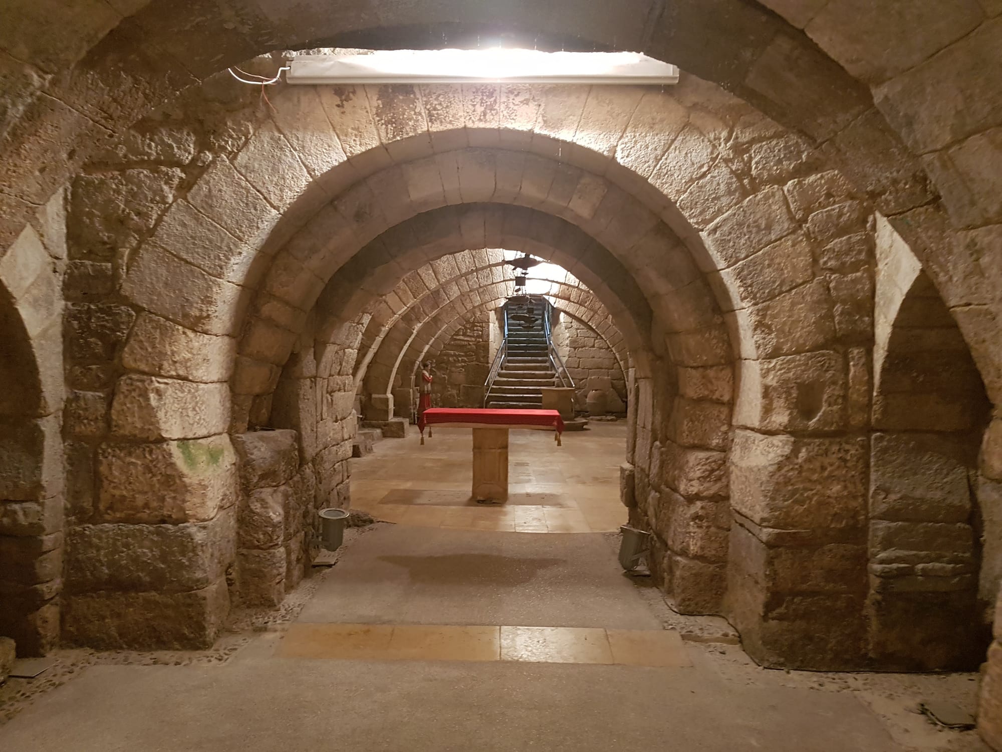 Crypt - Wikipedia