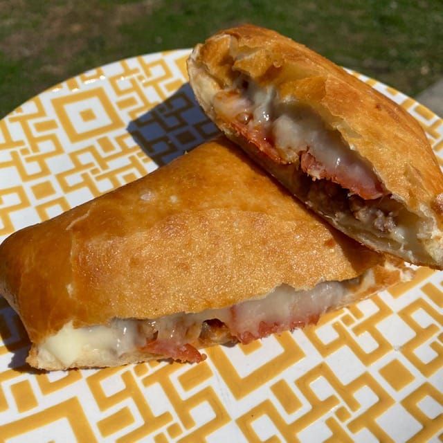 RECIPE: Chicago-Style Pizza Puff