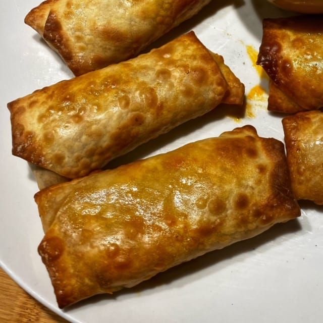 RECIPE: Buffalo Chicken Bombs