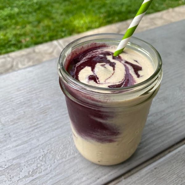 DRINK: PB&J Smoothie