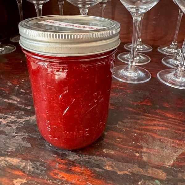 RECIPE: Hot Cranberry Sauce