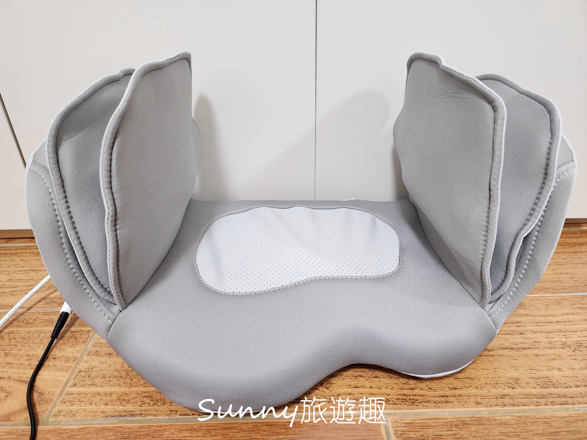 3ZeBra 塑臀墊  氣壓熱敷按摩坐墊