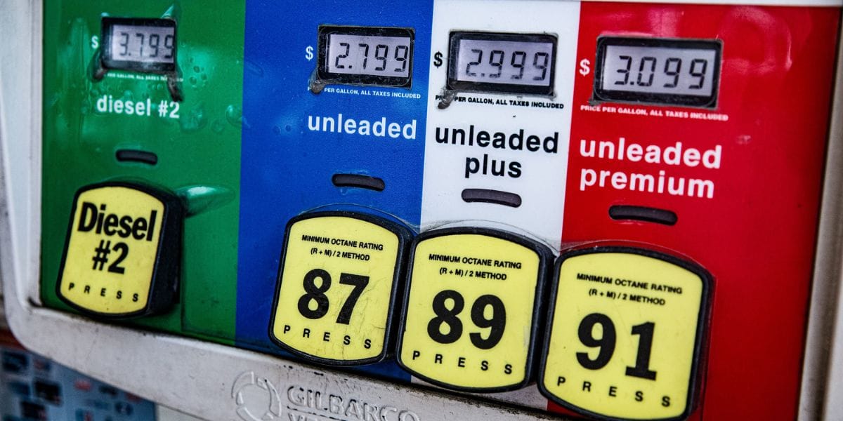 Feature image for $100 at the servo: Petrol vs electric