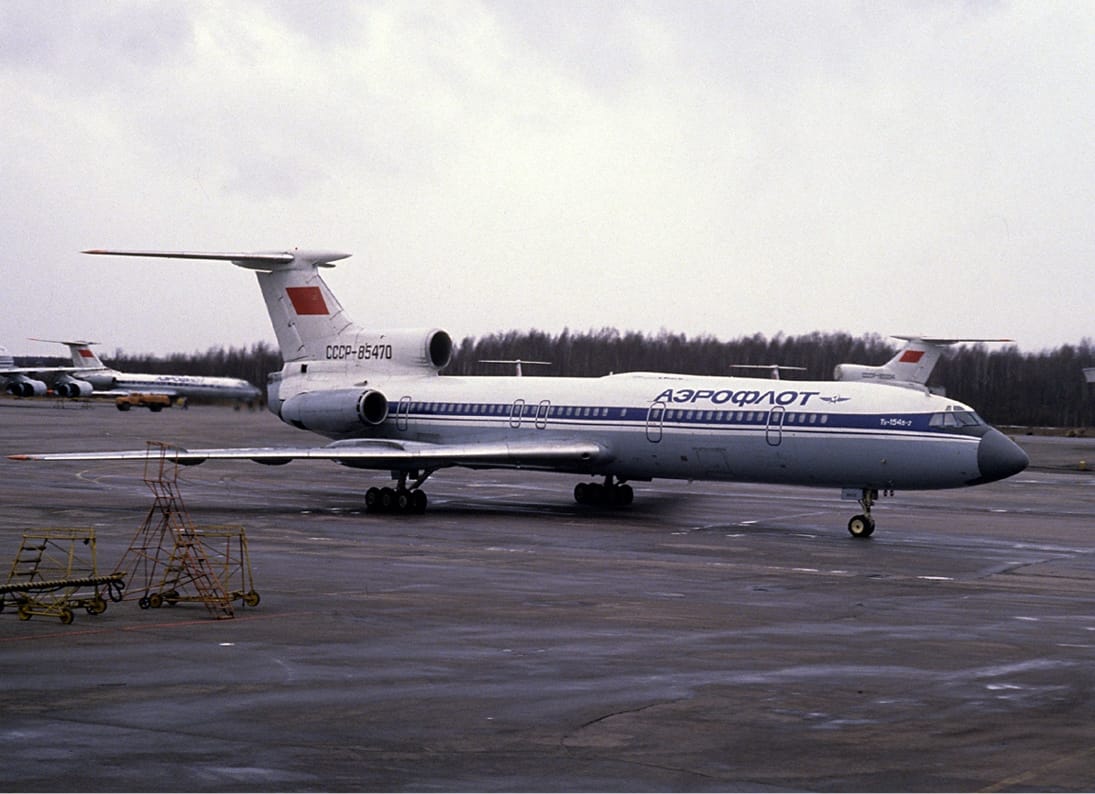 Самолет Ту-154