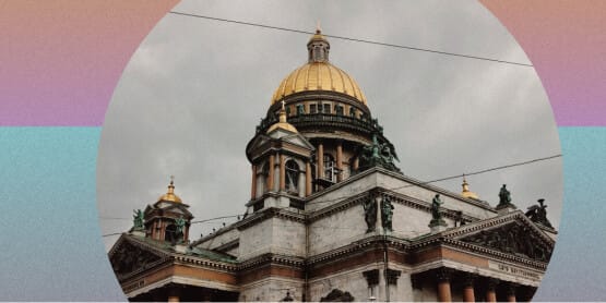 Вы фотографируетесь на фоне Исаакиевского собора, задрав юбку, чем, очевидно, «оскорбляете чувства верующих». Что вас ждет? Вы фотографируетесь на фоне Исаакиевского собора, задрав юбку, чем, очевидно, «оскорбляете чувства верующих». Что вас ждет?