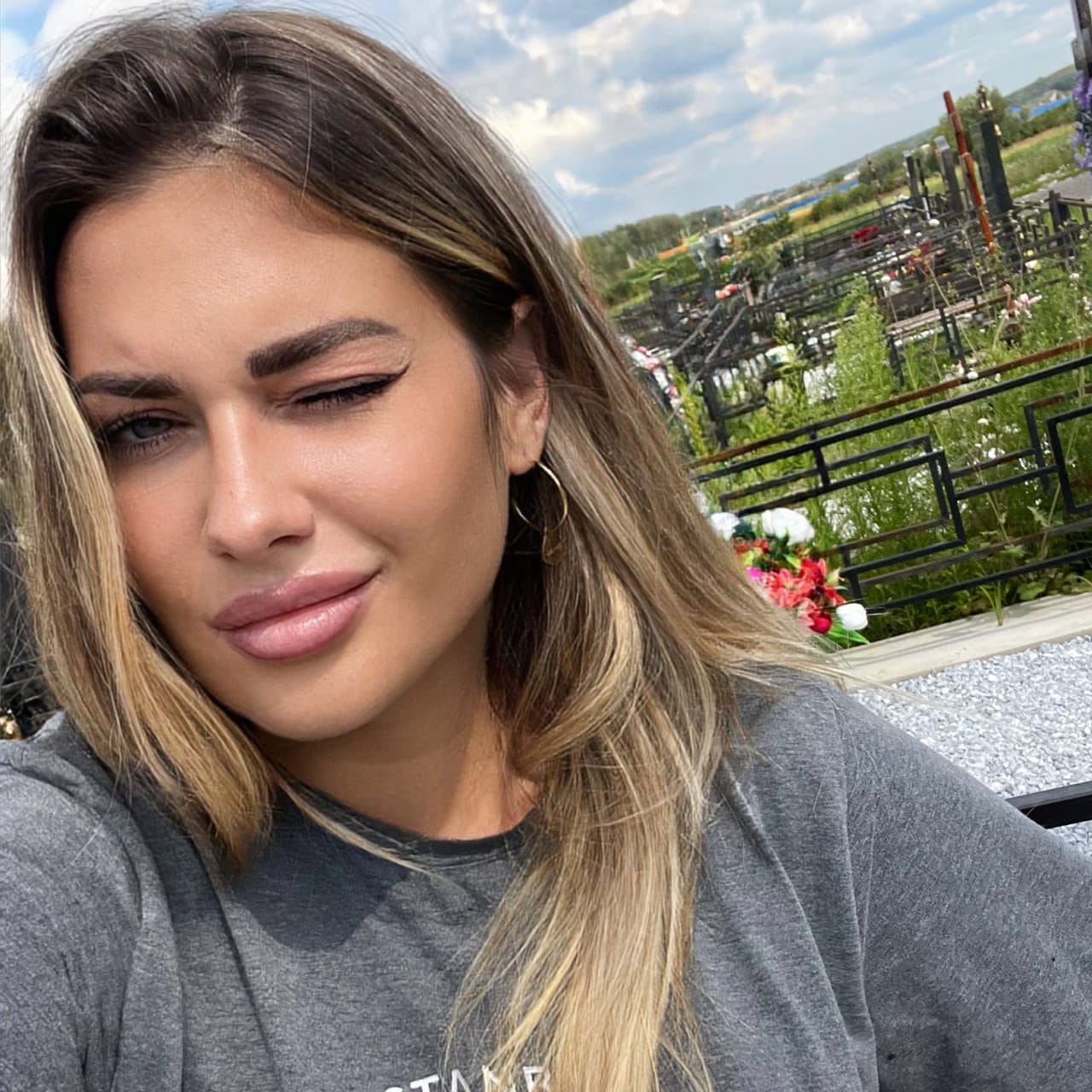 Юлия на работе