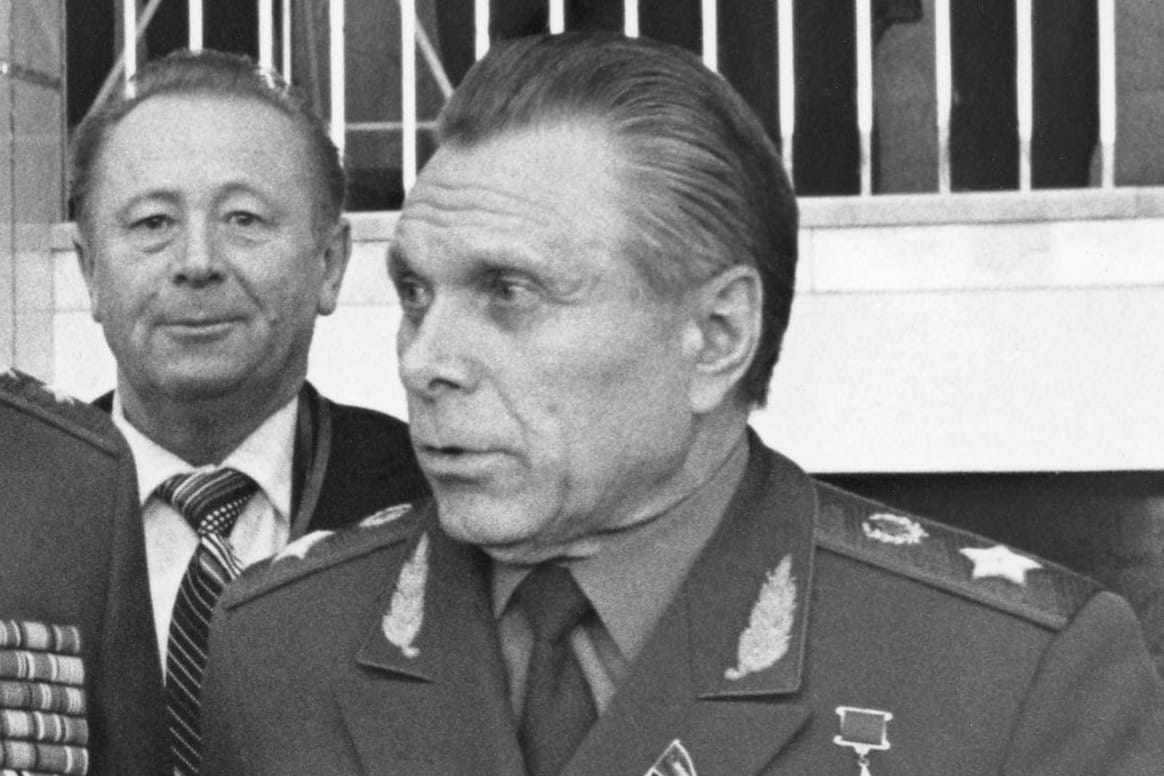 Николай Щелоков