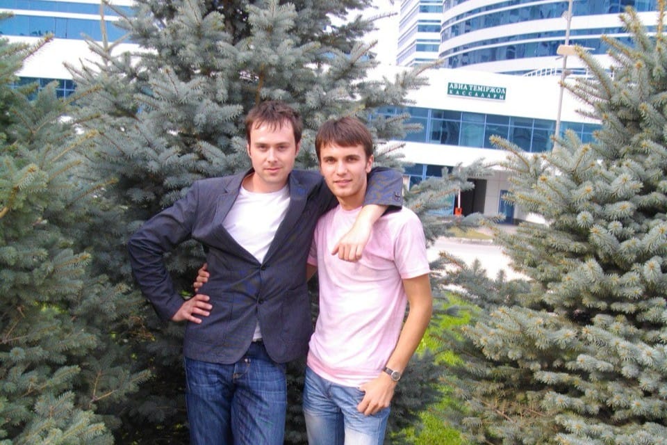 Герои в Казахстане