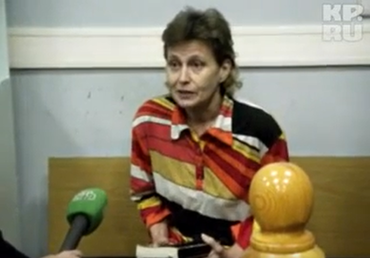 Елена Антонова в суде