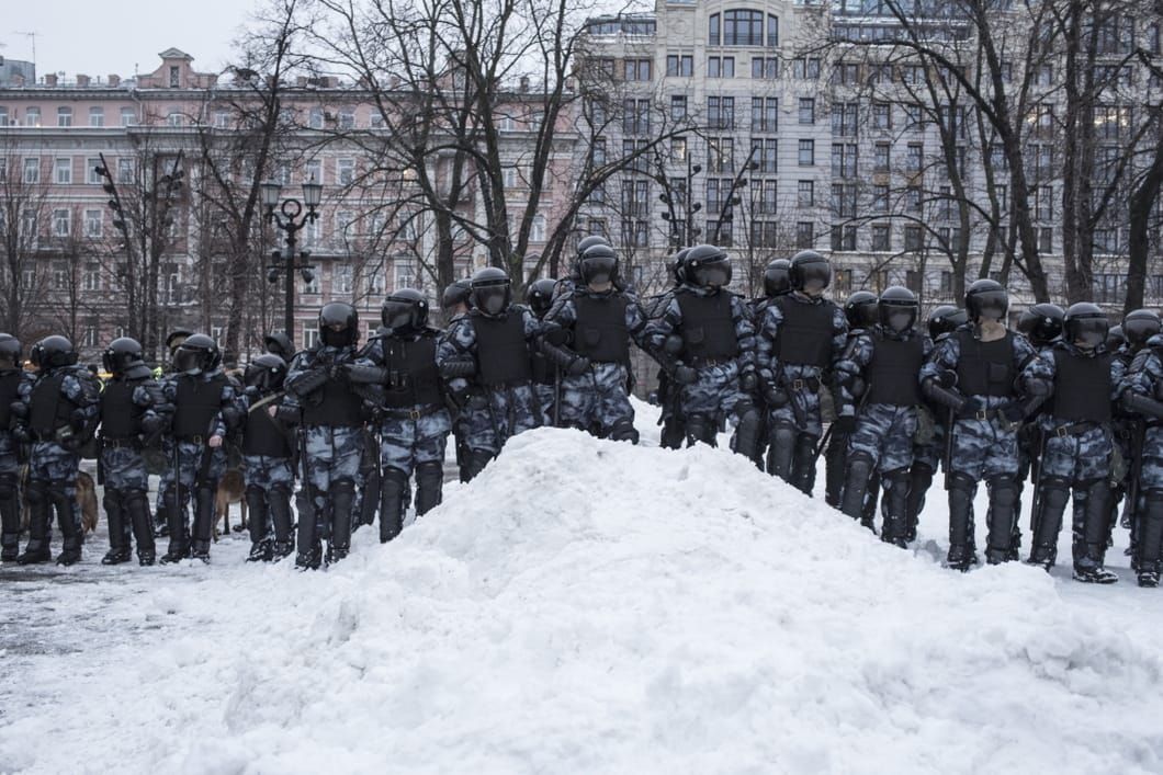 Полицейские на митинге