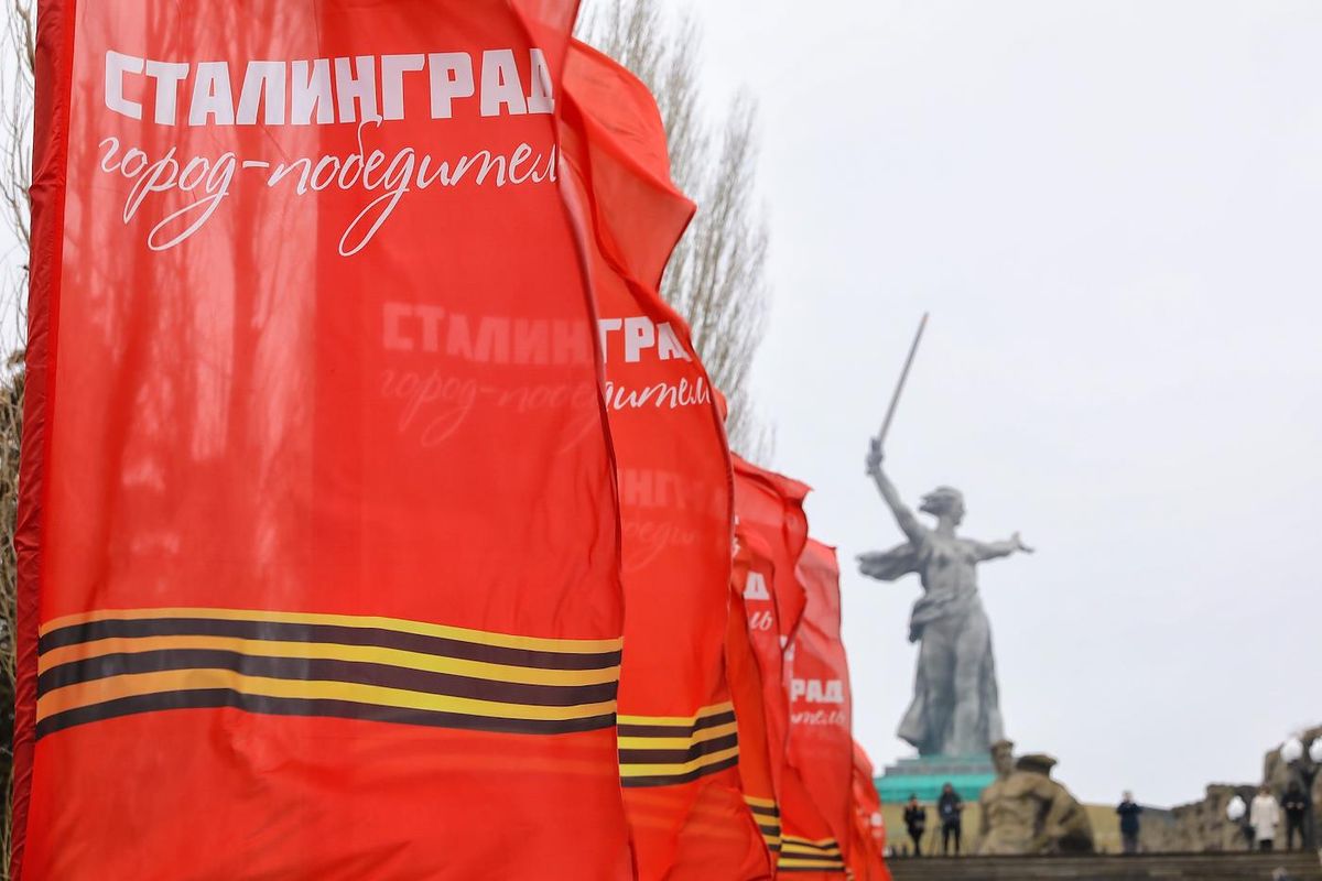 Город Брежнев и город Андропов