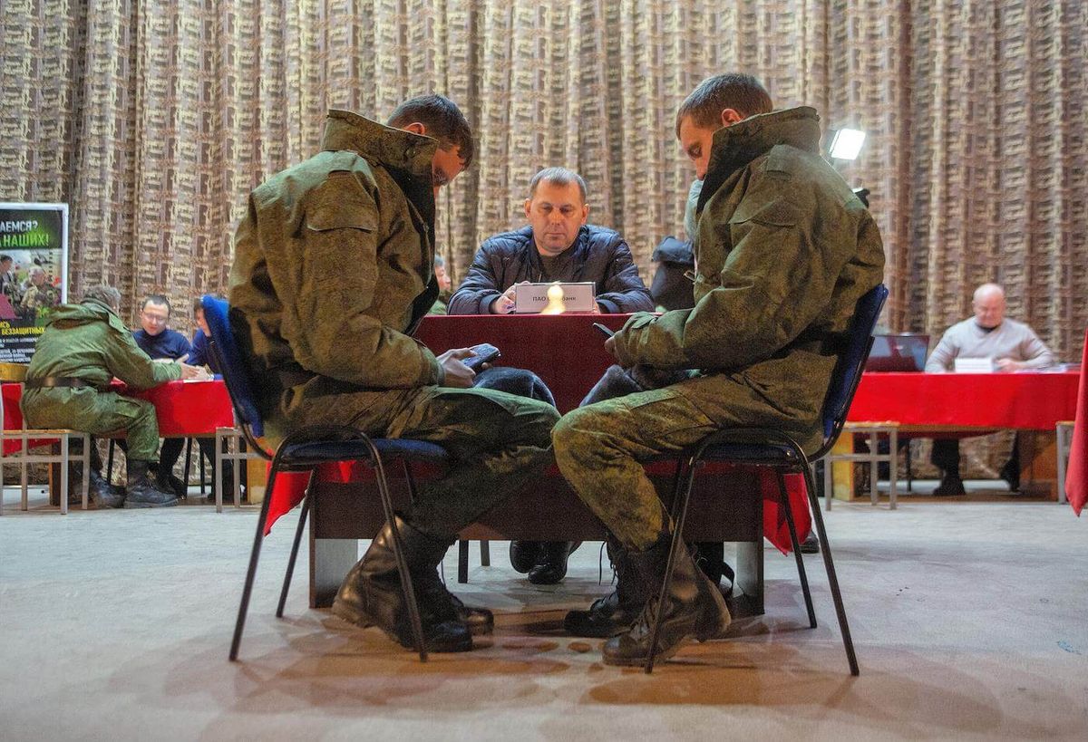 Забирают на войну, несмотря на бронь