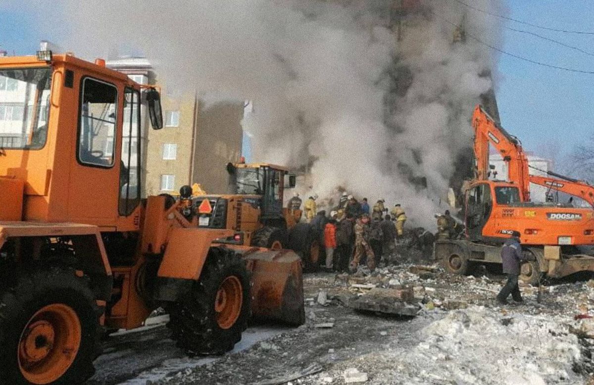 Взрыв из-за газа с восемью погибшими, на следующий день — еще три взрыва