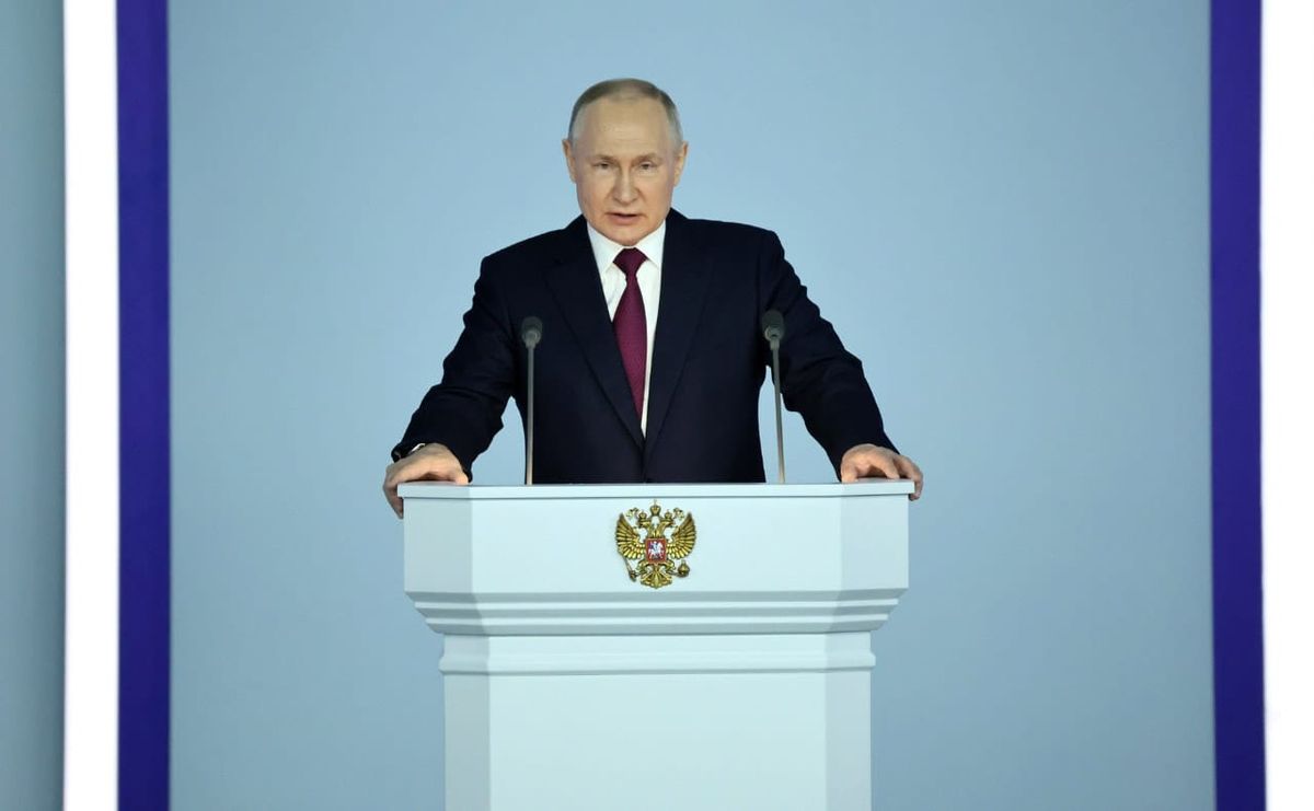 Путин почти два часа выступал перед Федеральным собранием