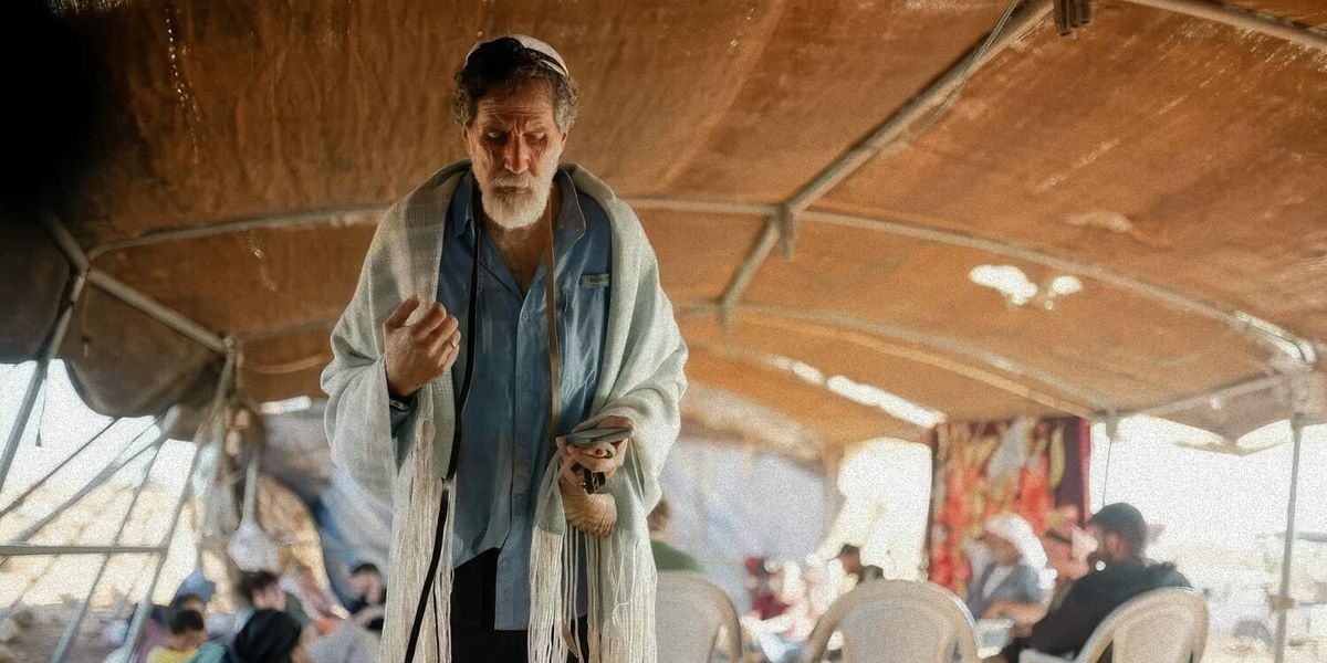 Сам чуть не попал под нож еврея