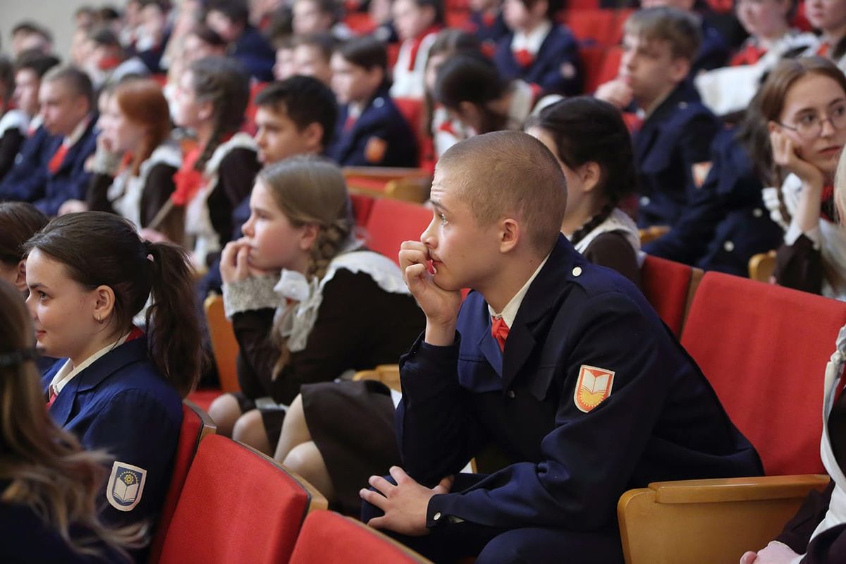 «К девятому классу дети уже успокаиваются. А вот до пятого-шестого есть иерархия»